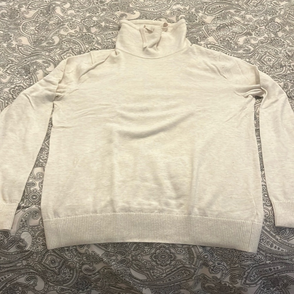 Banana republic sweater